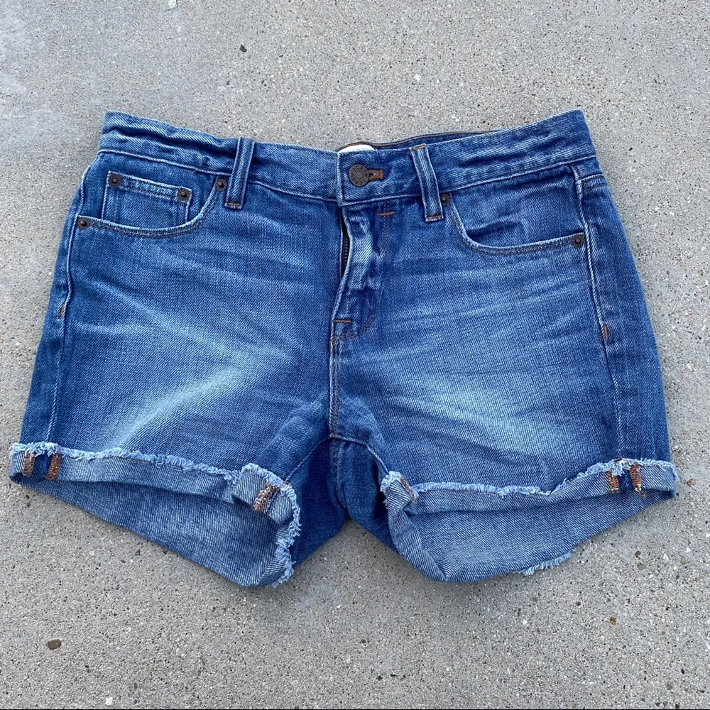 J. CREW jean shorts denim blue cut offs frayed cutoff women’s j.crew shorts 25